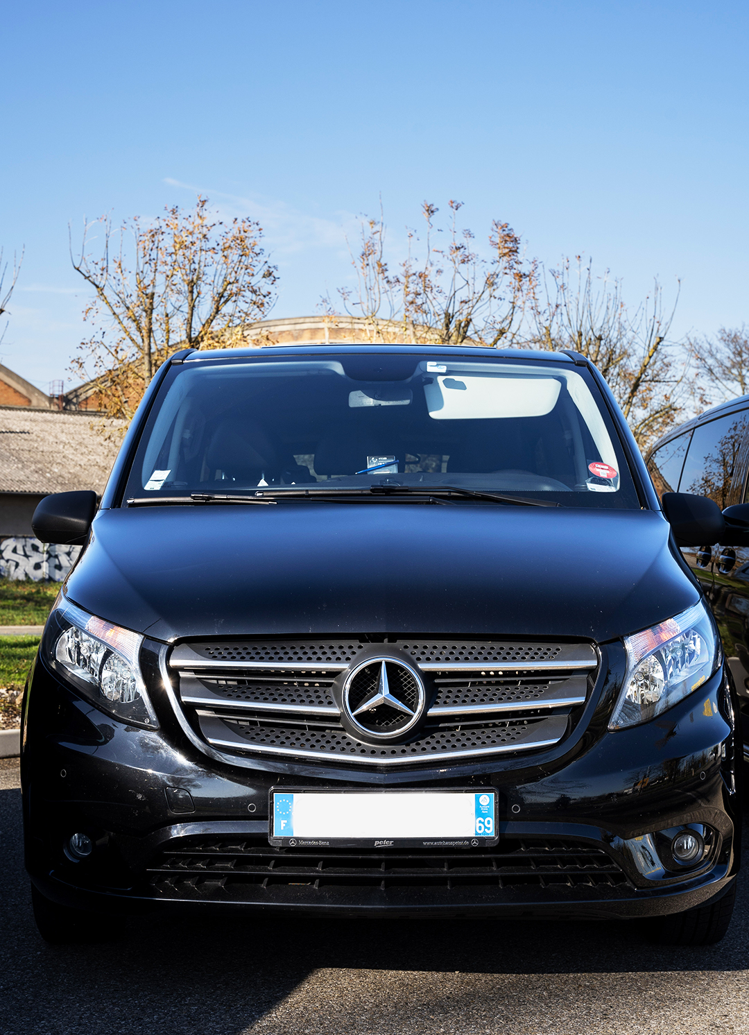 location-minivan-chauffeur-beaune Location voiture, minivan, minibus, bus, et car avec chauffeur privé à Beaune