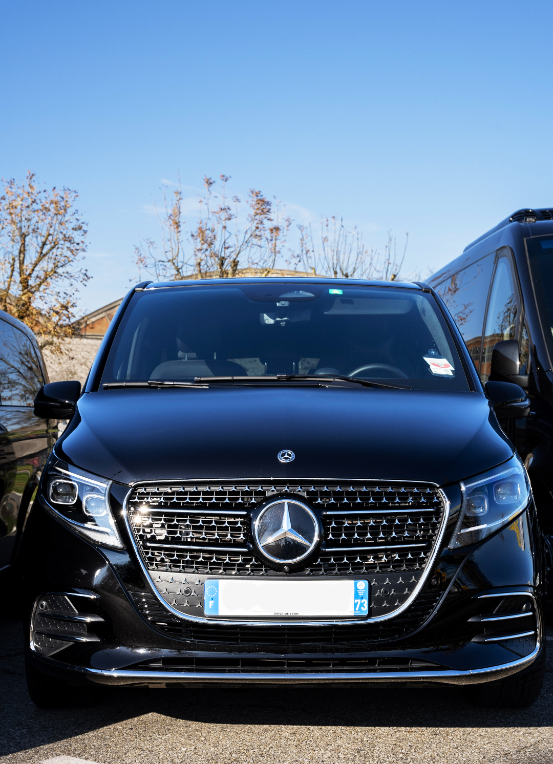 location-voiture-chauffeur-prive-beaune Location voiture, minivan, minibus, bus, et car avec chauffeur privé à Beaune